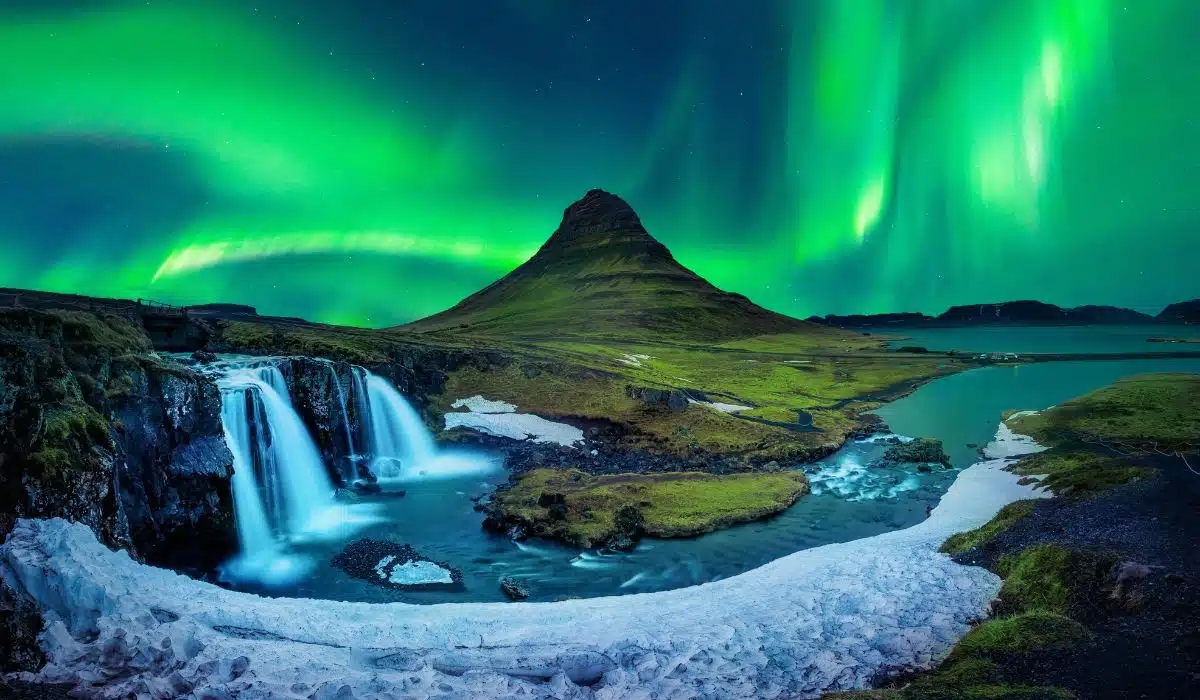 Expedia Unveils Prime Locations for Viewing the Northern Lights in 2024